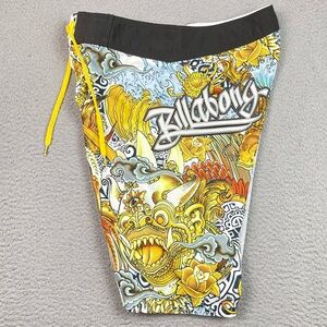 Billabong Dragon Board Shorts Men's Size 32 Beach Surf Tattoo Y2K Polynesian Ink